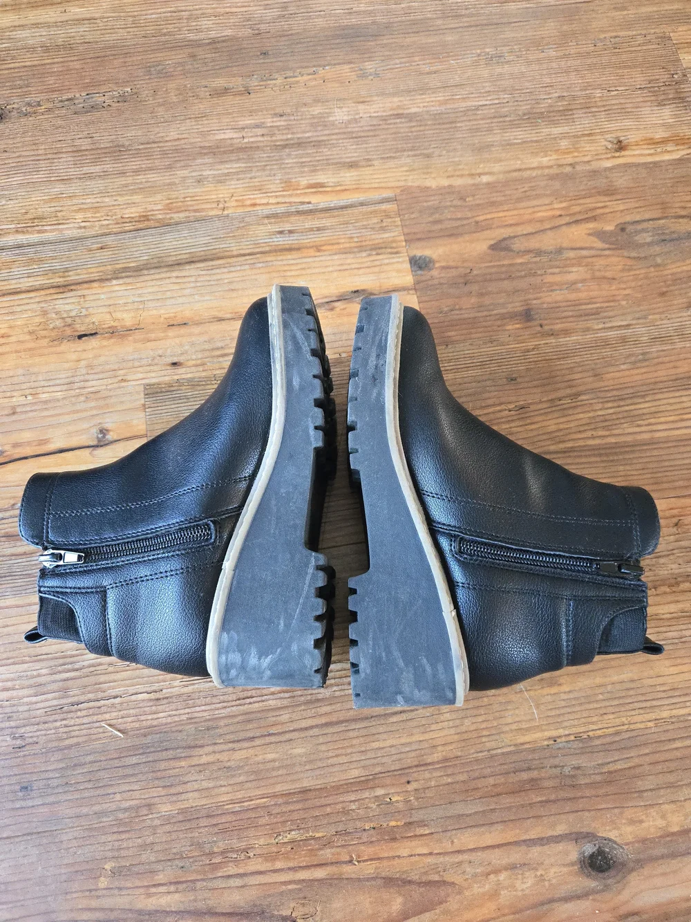 DV by Dolce Vita chunky platform